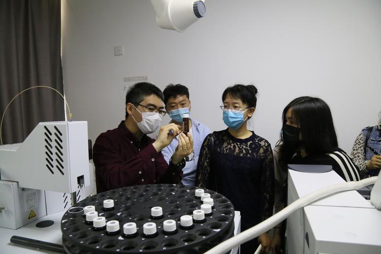 地质二队:唐山市生态环境局调研组到地质二队指导企业土壤污染状况